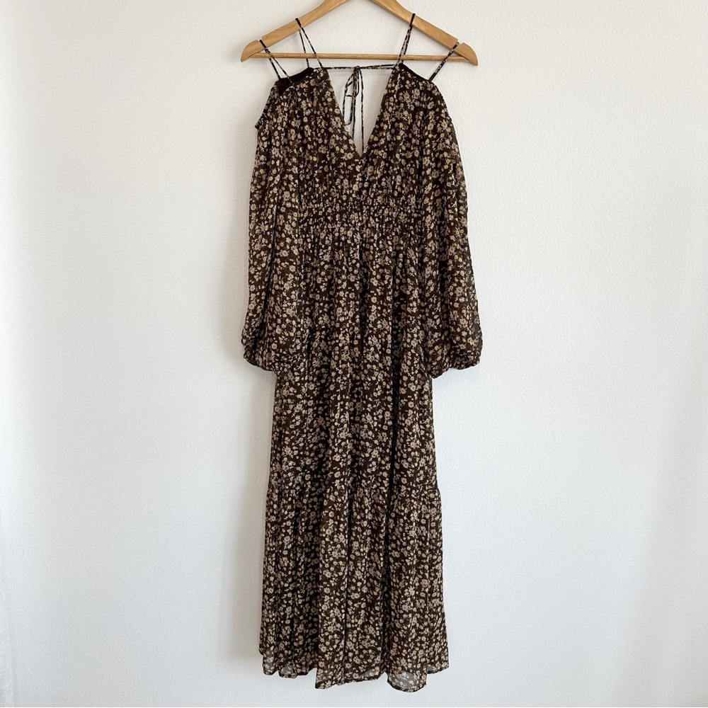 ASTR the Label Ciri Floral Cold Shoulder Long Sleeve Dress - Picture 2 of 11